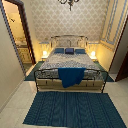דירות נאפולי Casa Kamalei, Tra Plebiscito E Lungomare מראה חיצוני תמונה