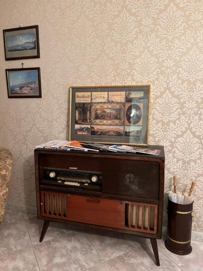 דירות נאפולי Casa Kamalei, Tra Plebiscito E Lungomare מראה חיצוני תמונה