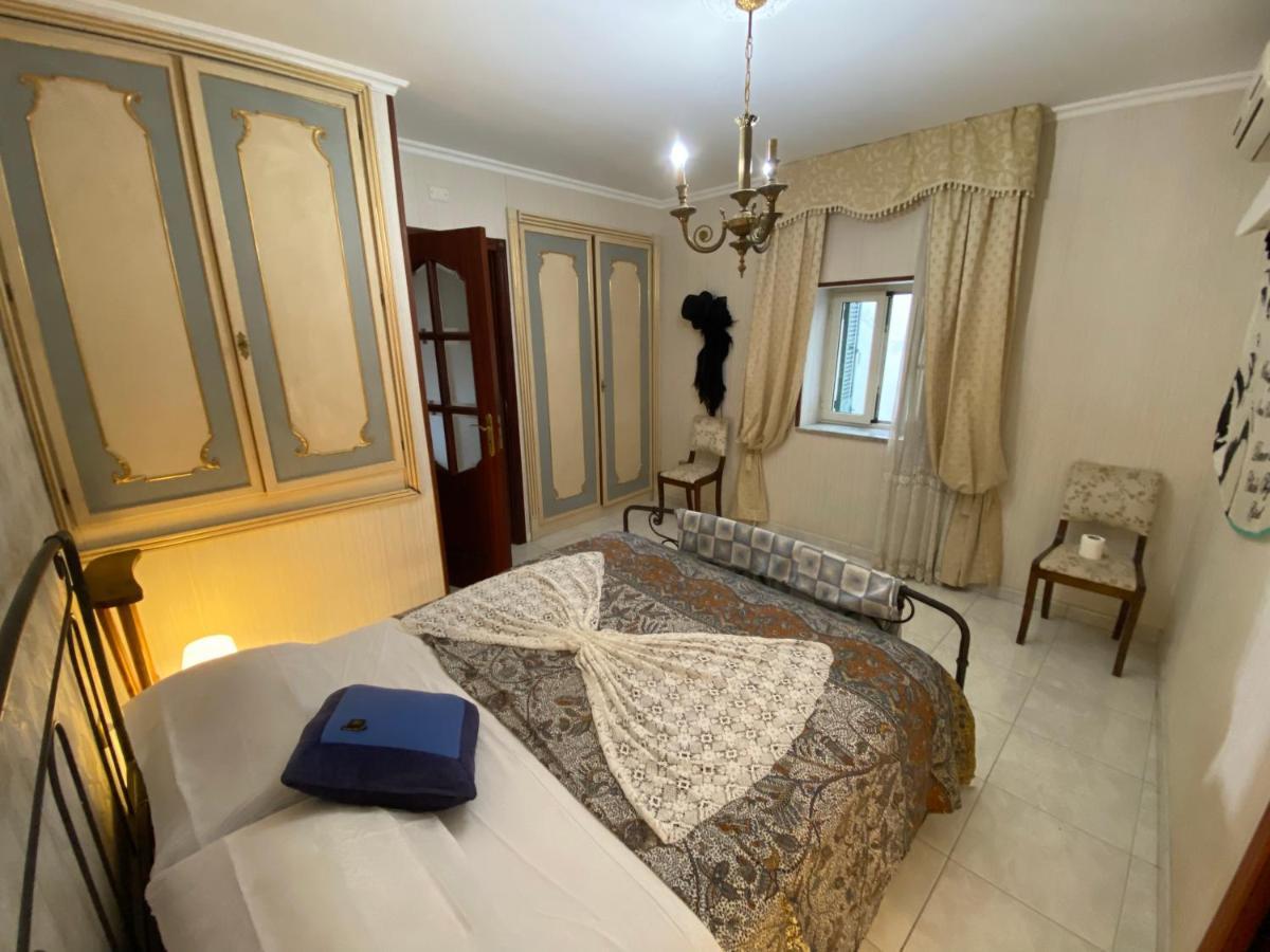 דירות נאפולי Casa Kamalei, Tra Plebiscito E Lungomare מראה חיצוני תמונה
