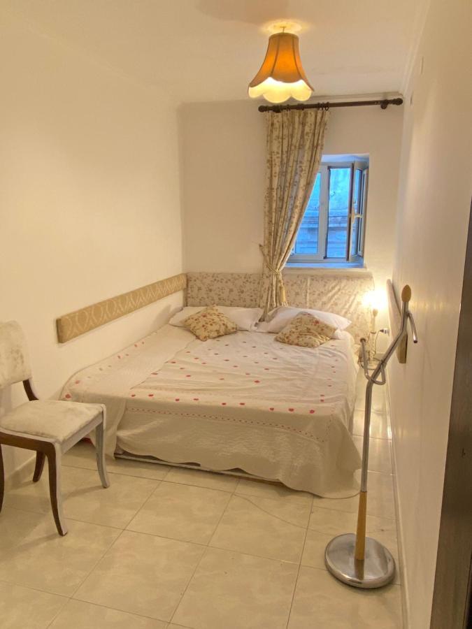 דירות נאפולי Casa Kamalei, Tra Plebiscito E Lungomare מראה חיצוני תמונה